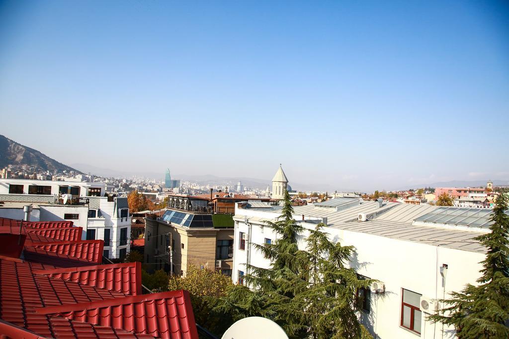 Hotel Feri Tbilisi Buitenkant foto