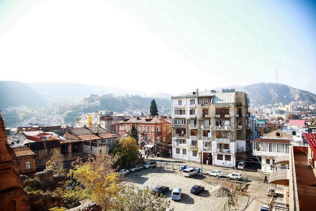 Hotel Feri Tbilisi Buitenkant foto