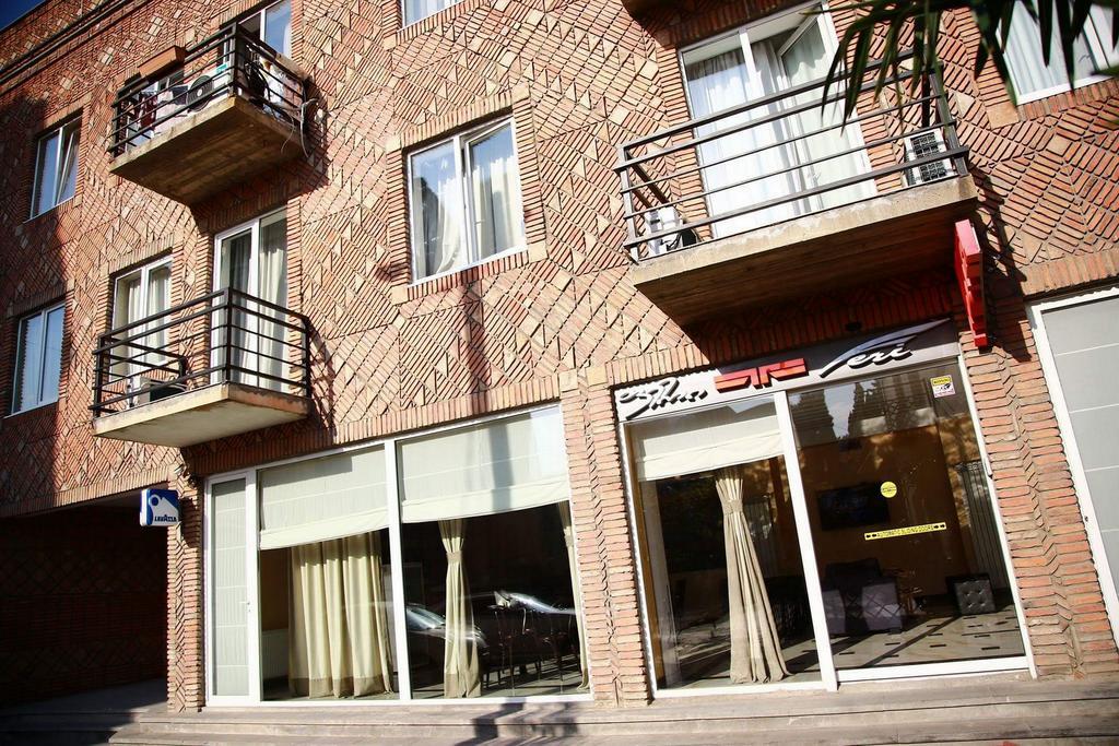 Hotel Feri Tbilisi Buitenkant foto